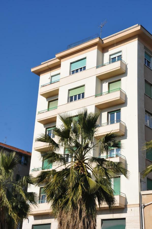 Nonna Rina B&B Savona Luaran gambar